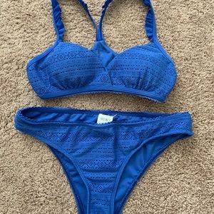 Roxy Bathing Suit Bikini Set